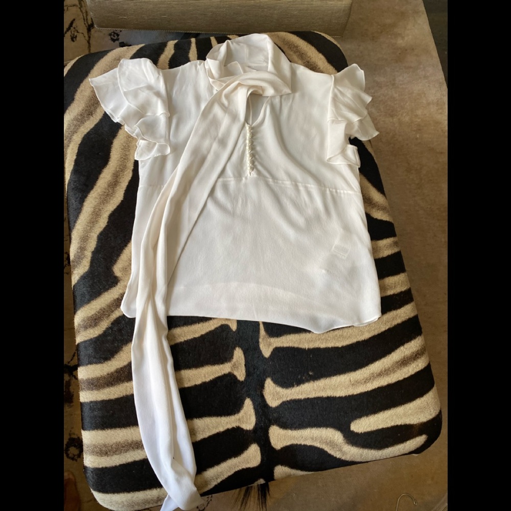 New GIVENCHY
Tie-neck Silk Crepe Blouse White - Picture 10 of 12